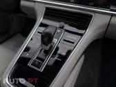 Porsche Panamera 4 E-HYBRID