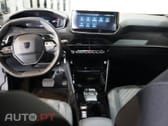 Peugeot 2008 1.2 PureTech Allure EAT8