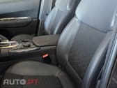 Peugeot 3008 2000 hybrid