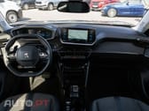 Peugeot 2008 1.2 PureTech Allure EAT8