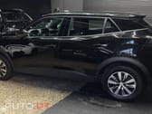 Peugeot E-2008 Active