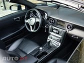 Mercedes-Benz SLK 200 Outro