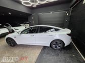 Tesla Model 3 Standard Range Plus RWD