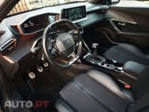 Peugeot 2008 1.2 PureTech GT