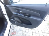 Chevrolet Cruze SW 1.7 VCDI LT