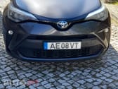 Toyota C-HR 1.8 Hybrid Square Collection