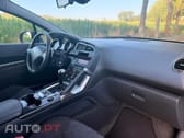 Peugeot 3008 1.6 HDi Executive CMP6