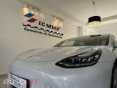 Tesla Model 3 Standard Range Plus RWD