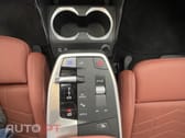 BMW iX2 eDrive20 Edição Desportiva M