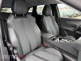 Peugeot 3008 1.6 Hybrid Allure e-EAT8