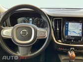 Volvo V60 T4 MOMENTUM PLUS
