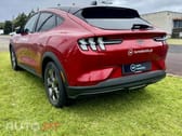 Ford Mustang Mach-E 75.7 kWh Base
