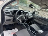 Mitsubishi L200 2.4 DI-D CD Invite 4WD