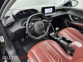 Peugeot 2008 1.2 PureTech Allure Pack