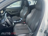 Peugeot 2008 1.2 PureTech GT EAT8