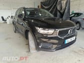 Volvo XC40 1.5 T2 Momentum