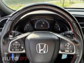 Honda Civic 1.0 i-VTEC Dynamic CVT