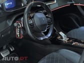 Peugeot 2008 1.2 PureTech GT EAT8