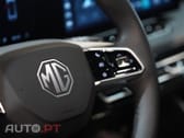 MG HS Luxury