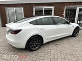 Tesla Model 3 Long-Range RWD
