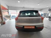 Volvo XC40 1.5 T3 Momentum Tech Edition