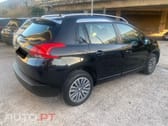 Peugeot 2008 1.2 PureTech Style