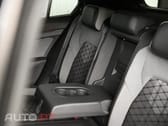 Volkswagen Golf 1.5 eTSI OPF DSG R-Line