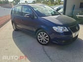 Volkswagen Touran 7 lugares Blue motion