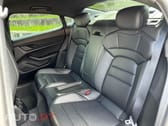 Porsche Taycan bateria Performance Plus