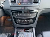 Peugeot 508 RXH 2.0 HDi Hybrid4 2-Tronic 104g