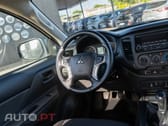 Mitsubishi L200 2.4 DI-D CD Invite 4WD