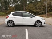 Peugeot 208 1.2 PureTech Signature