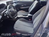 Peugeot 208 1.2 Hybrid Allure e-DCS6