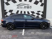 Jaguar XE 2.0 D R-Dynamic S