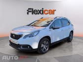 Peugeot 2008 1.2 PureTech Style