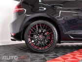 Volkswagen Golf 2.0 TSI GTI DSG