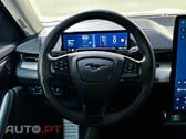 Ford Mustang Mach-E 75.7 kWh Base