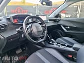 Peugeot 2008 1.2 PureTech Allure EAT8