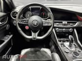 Alfa Romeo Giulia 2.9 V6 Bi-Turbo AT8 Quadrifoglio