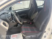 Peugeot 108 Outro
