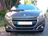 Peugeot 208 1.2 PureTech Signature 82 cv–Nacional