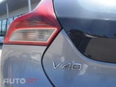 Volvo V40 Cross Country Outro