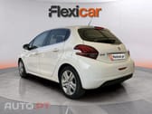 Peugeot 208 1.2 PureTech Allure EAT6