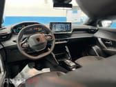 Peugeot E-2008 50 kWh Allure