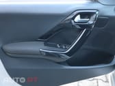Peugeot 208 1.2 PureTech Style