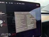 Tesla Model 3 Tração Traseira