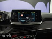 Peugeot E-2008 50 kWh Allure Pack
