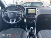 Peugeot 2008 1.2 VTi Allure
