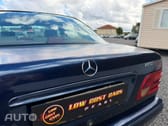 Mercedes-Benz E 220 D Classic