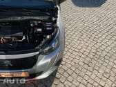 Peugeot E-2008 50 kWh Allure Pack
